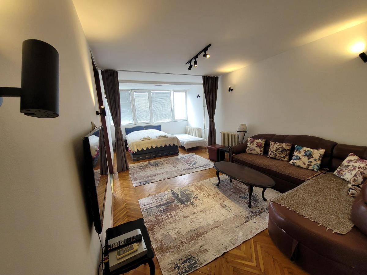 Appartment In Exellent Location Skopje Exterior photo